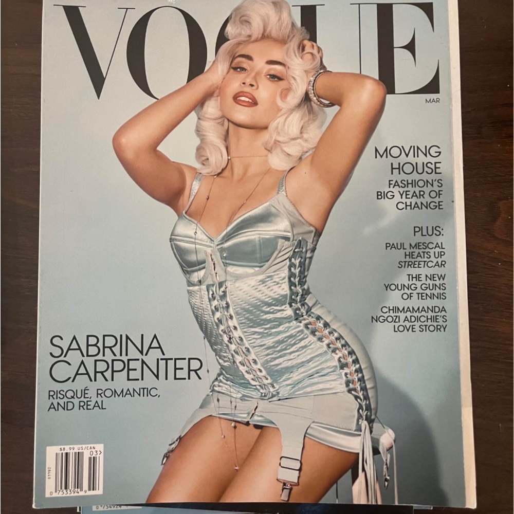 Magazine set